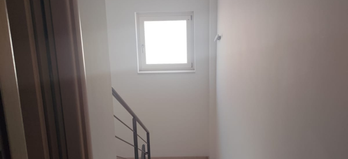 6 Stanza Stanze,3 BagnoBathrooms,Villetta,In Vendita,0,897284 6 Stanza Stanze,3 BagnoBathrooms,Villetta,In Vendita,0,897284
